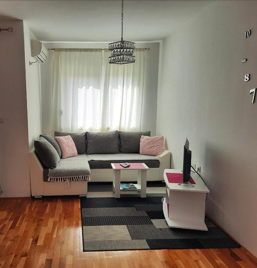 Apartman Natasha Trebinje Buitenkant foto
